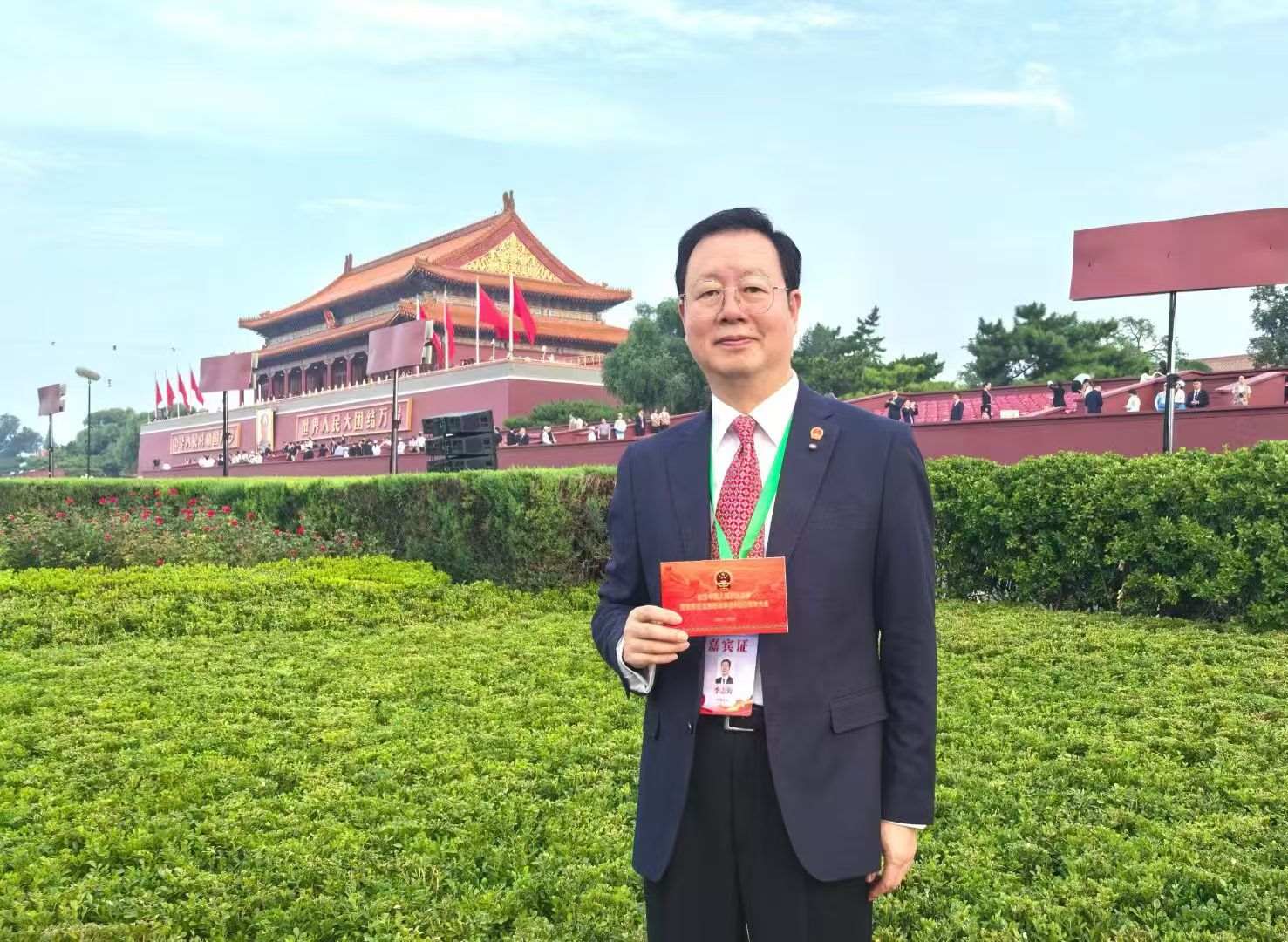 觀禮席上的嘉賓談“閱兵現(xiàn)場(chǎng)感”：不忘歷史，干好實(shí)事